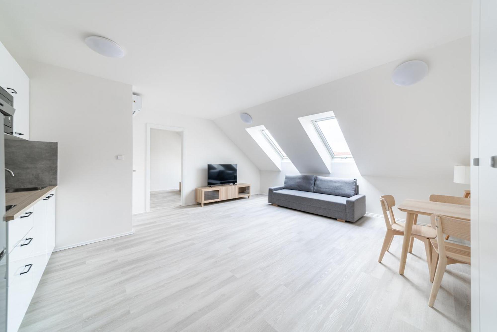 Apartments Borivojova 63 Прага Екстериор снимка