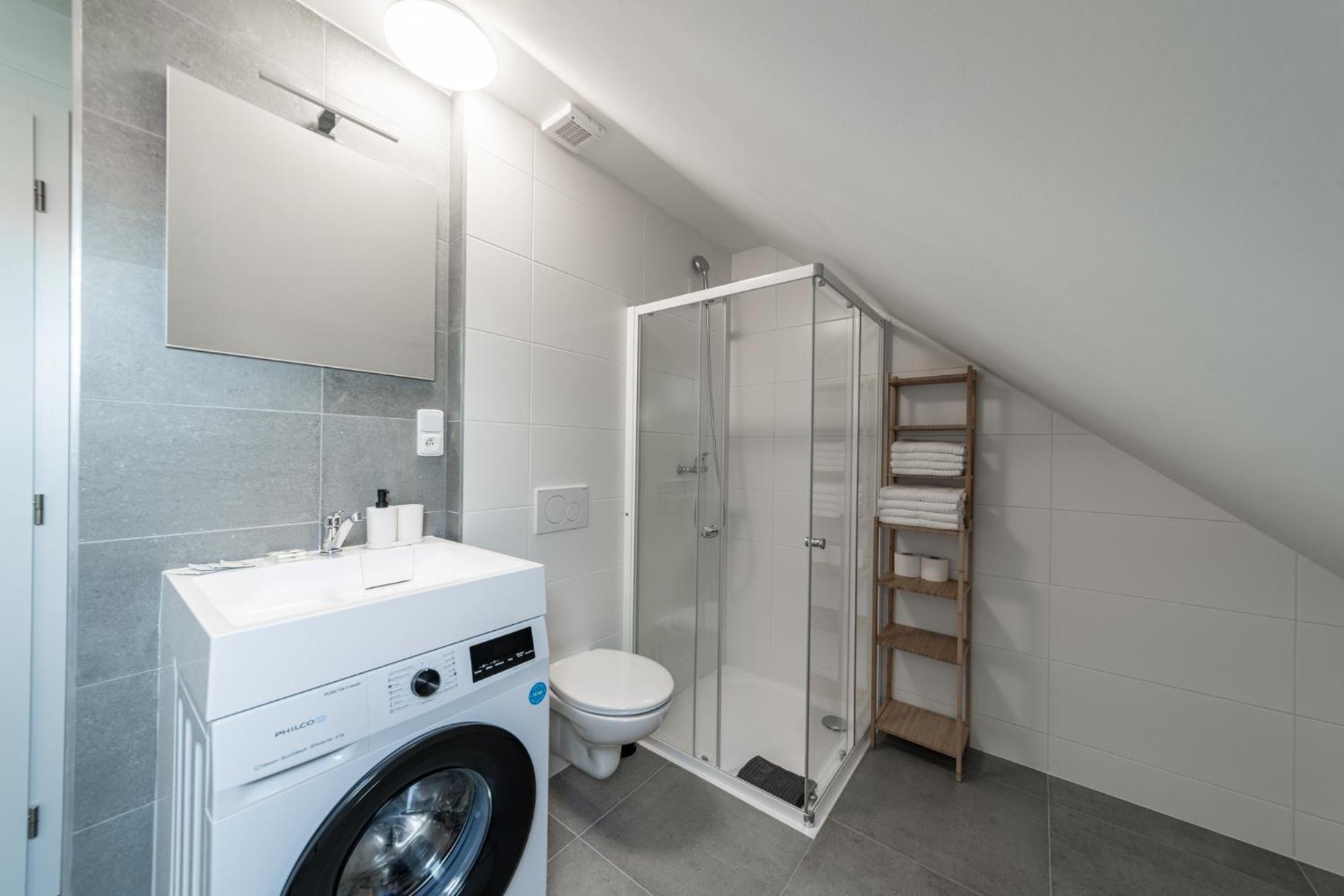 Apartments Borivojova 63 Прага Екстериор снимка