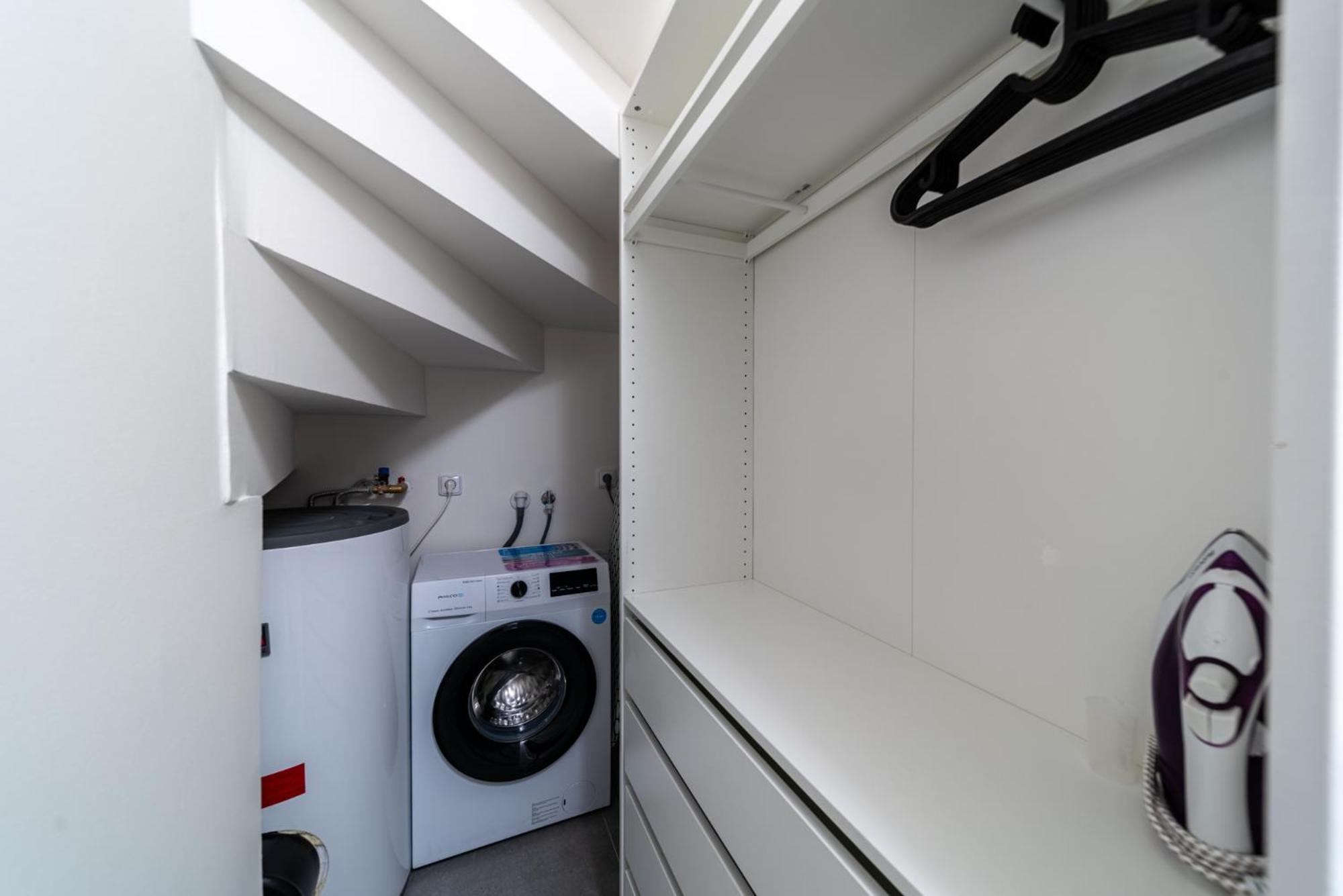 Apartments Borivojova 63 Прага Екстериор снимка
